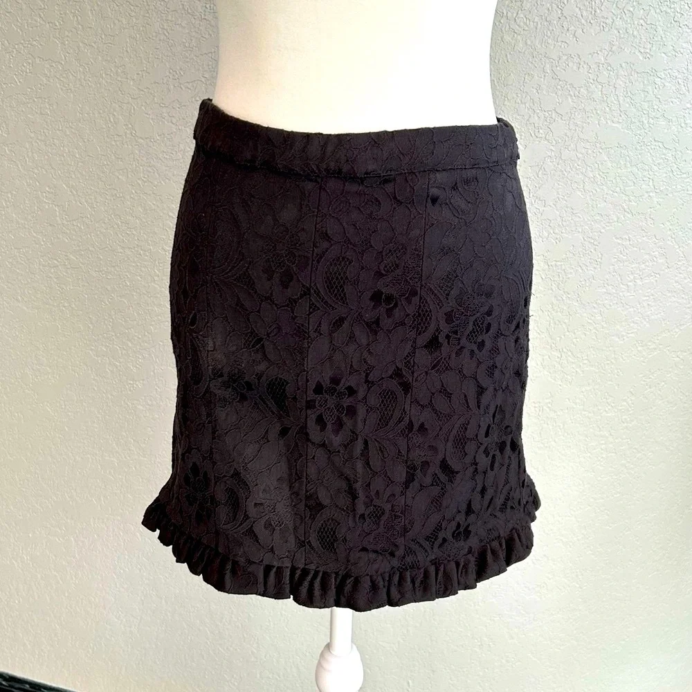 Free People Black Lace Mini Skirt. Size 2